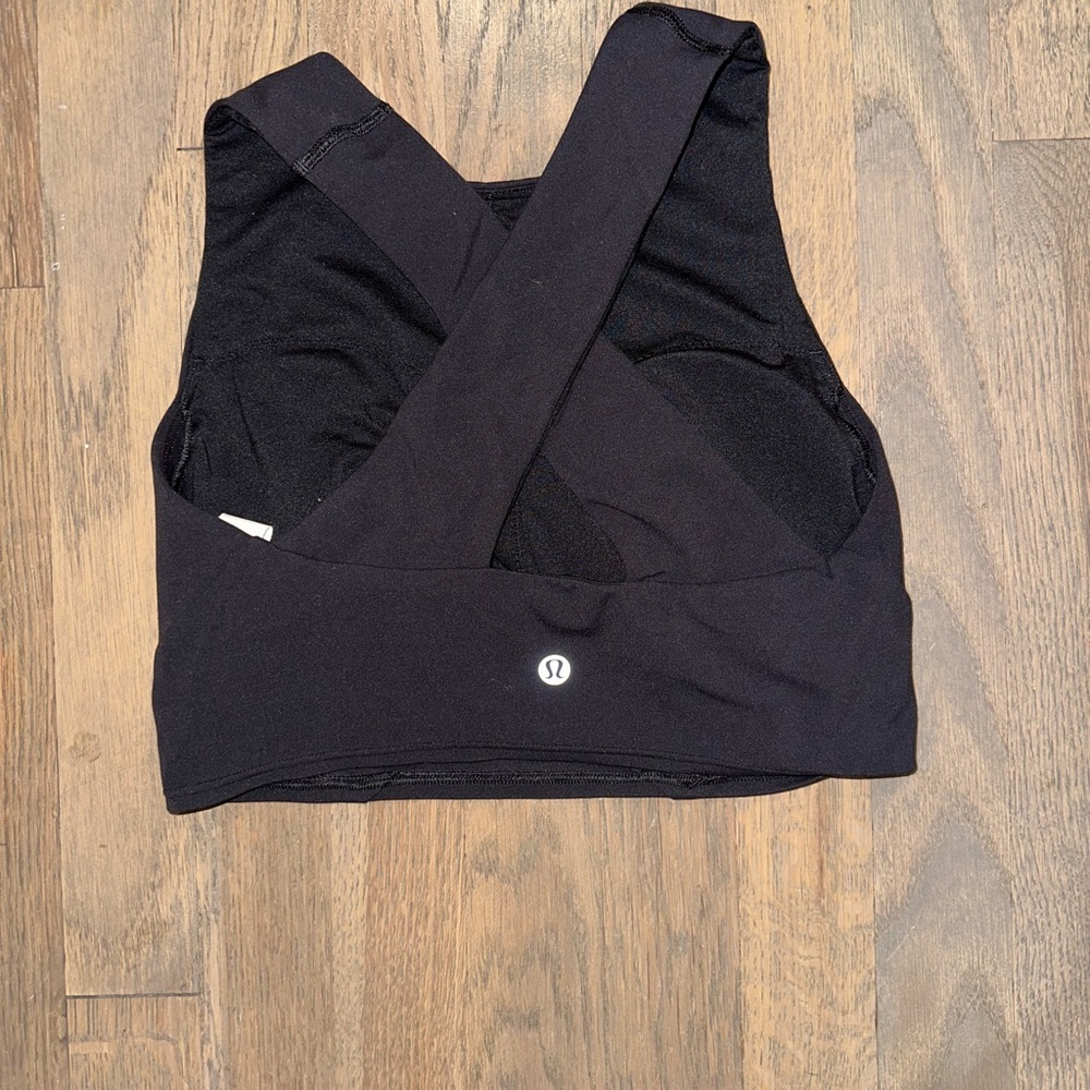 Lululemon Cross Back Longline Sports Bra in Black